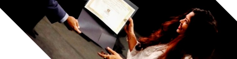 Viraaji Mothukuri receiving an award